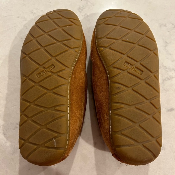 Men’s L.L. Bean slippers - Picture 3 of 6